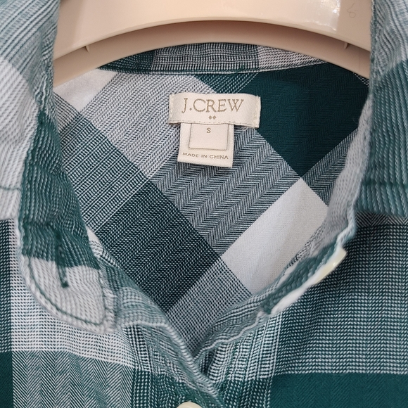 J Crew Factory Plaid Popover Shirt - Picture 4 of 4